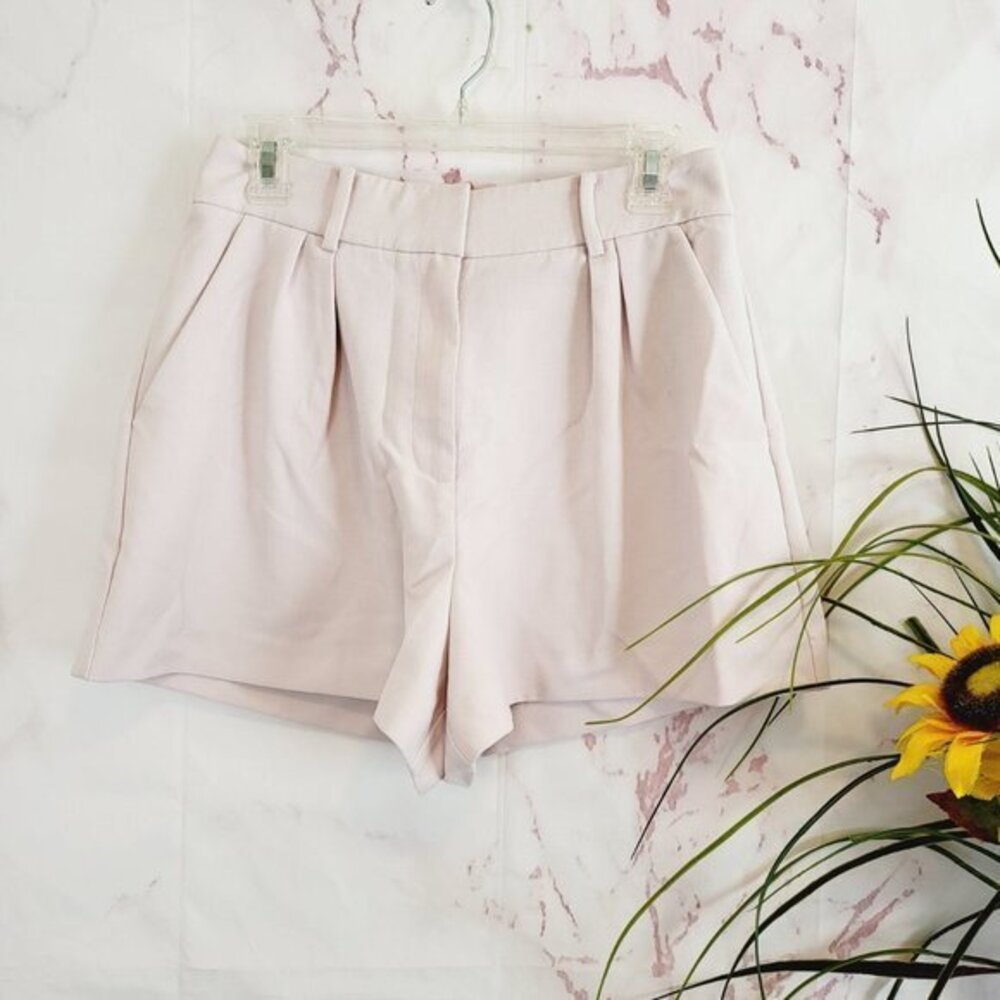 BCBGMaxazria High-Waisted Pleated Belted Light Pink Shorts
